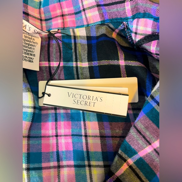 Victoria's Secret Pink and Blue Plaid Button Down Shirt - Picture 4 of 5